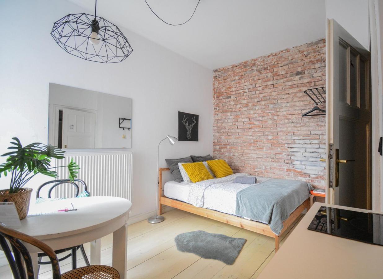 Lion Apartments - Gold Краков Экстерьер фото